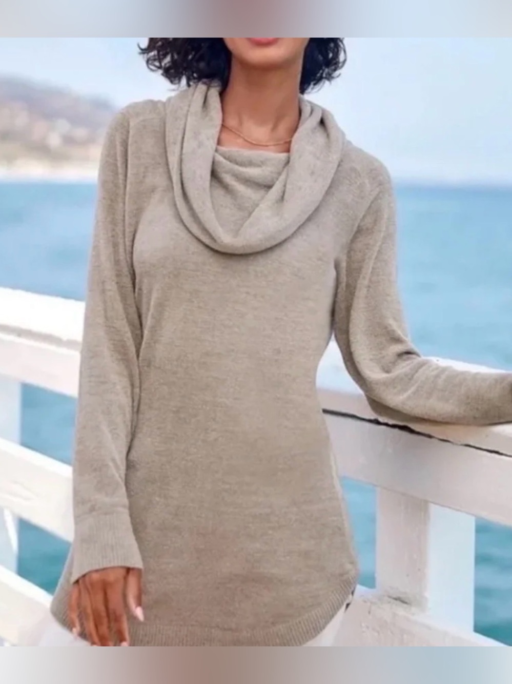 Women’s BAREFOOT DREAMS CozyChic Ultra Lite cowl neck sweater- Size small